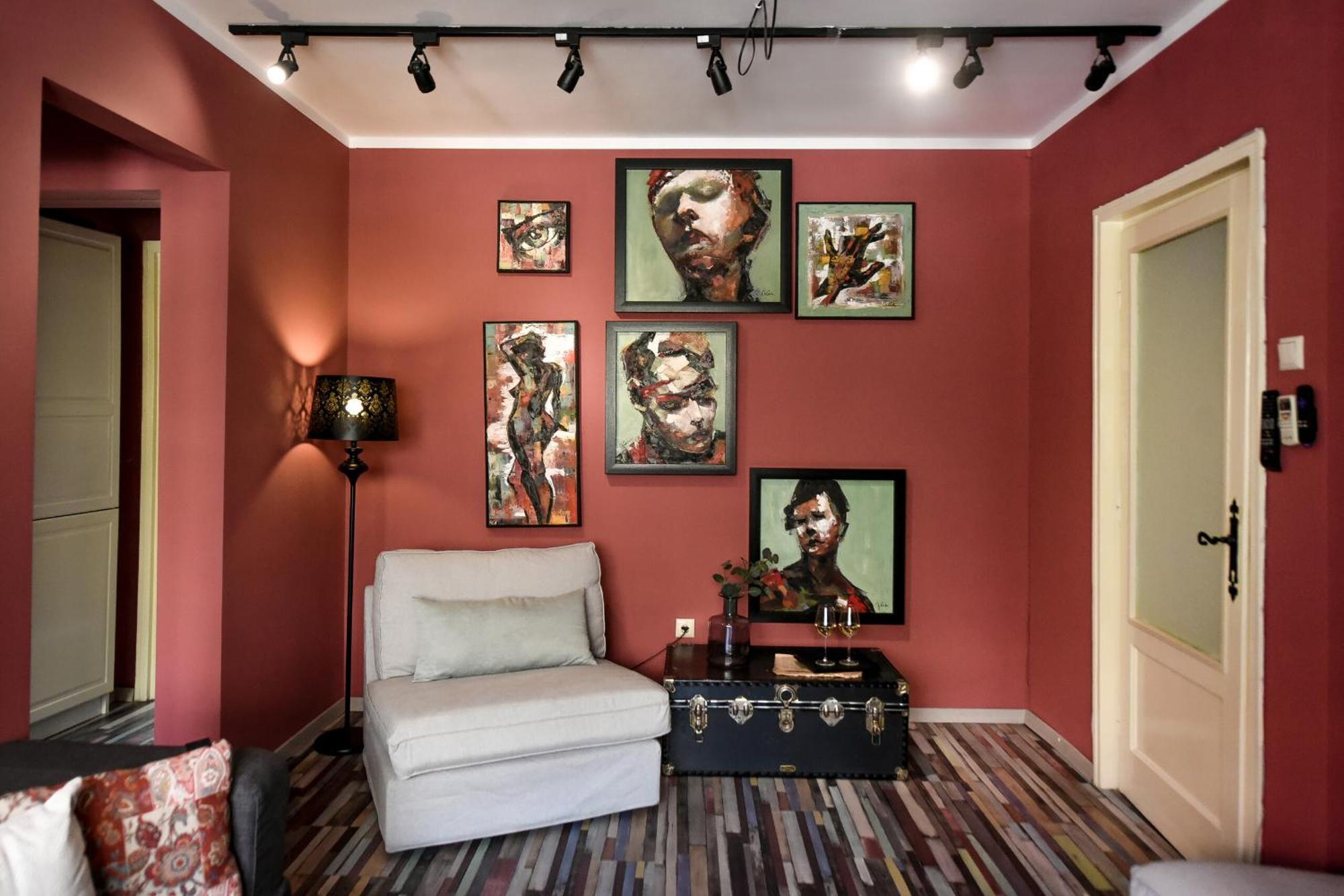 Downtown Oasis: Central Apartments With Cozy Charm Bukurešť Exteriér fotografie