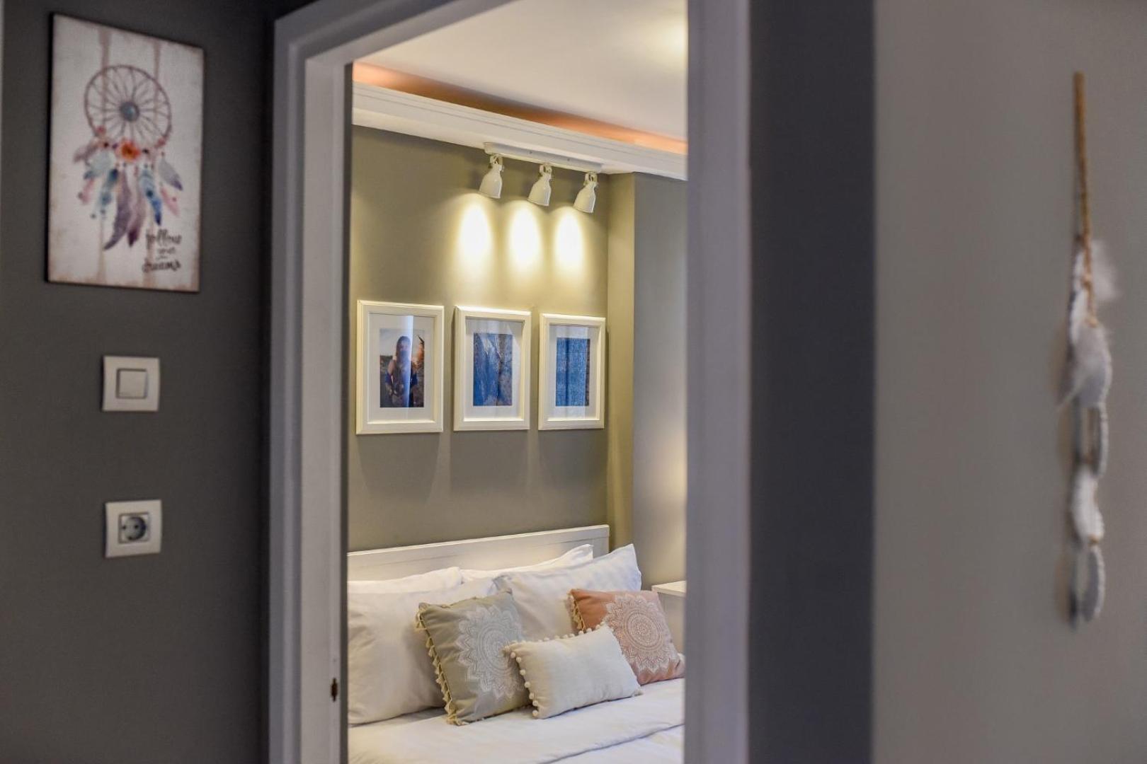Downtown Oasis: Central Apartments With Cozy Charm Bukurešť Pokoj fotografie