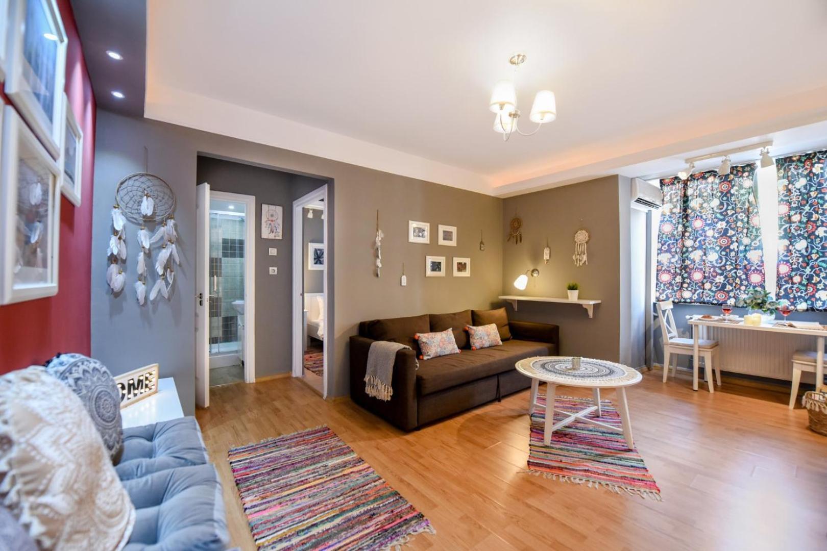 Downtown Oasis: Central Apartments With Cozy Charm Bukurešť Pokoj fotografie