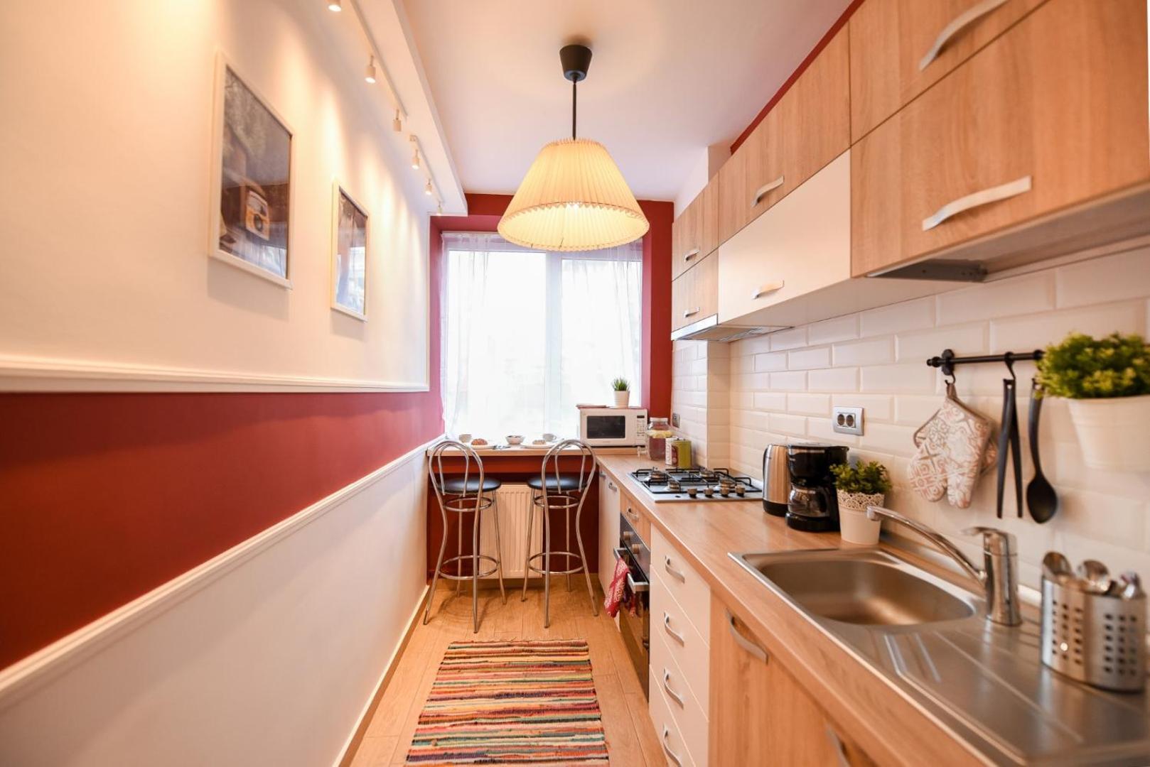 Downtown Oasis: Central Apartments With Cozy Charm Bukurešť Pokoj fotografie